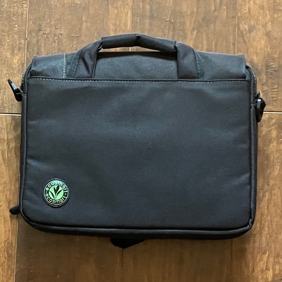 iPad Tablet Shoulder Bag - Picture 8 of 13